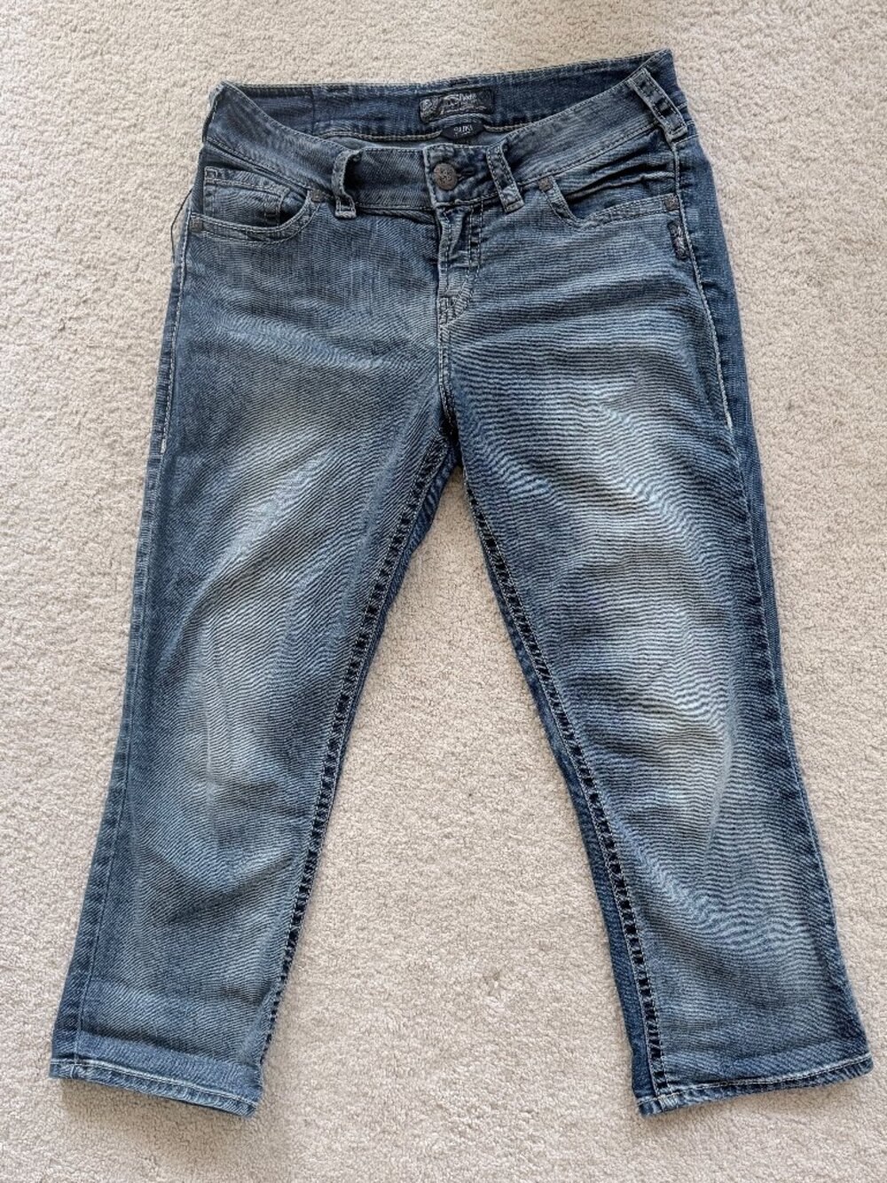 Silver Jean Co capri style jeans, Sz 30